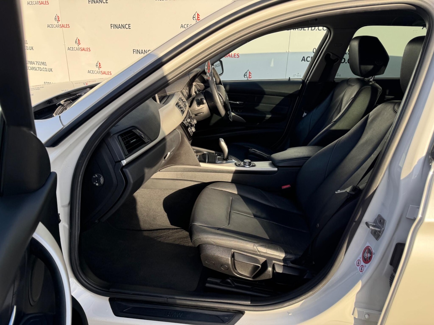 Used BMW 3 Series 2017 for sale - 77050099: Photo 18