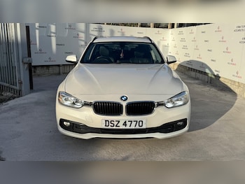 Used BMW 3 Series 2017 for sale - 77050099: Photo