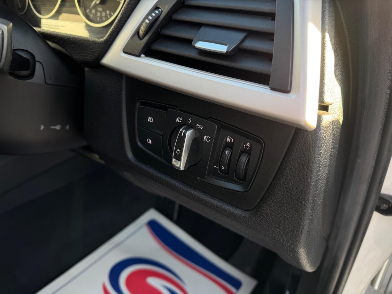 Used BMW 3 Series 2017 for sale - 77050099: Photo 62