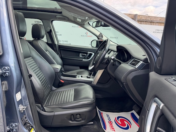 Used Land Rover Discovery Sport 2018 for sale - 74959095: Photo 11