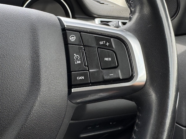Used Land Rover Discovery Sport 2018 for sale - 74959095: Photo 32