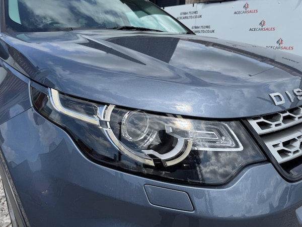 Used Land Rover Discovery Sport 2018 for sale - 74959095: Photo 75