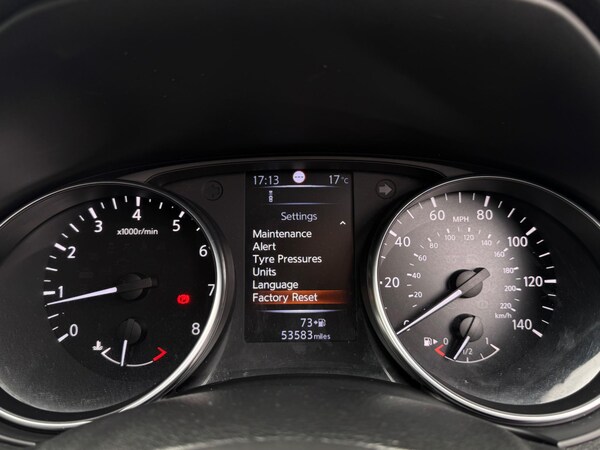 Used Nissan Qashqai 2017 for sale - 75059382: Photo 50