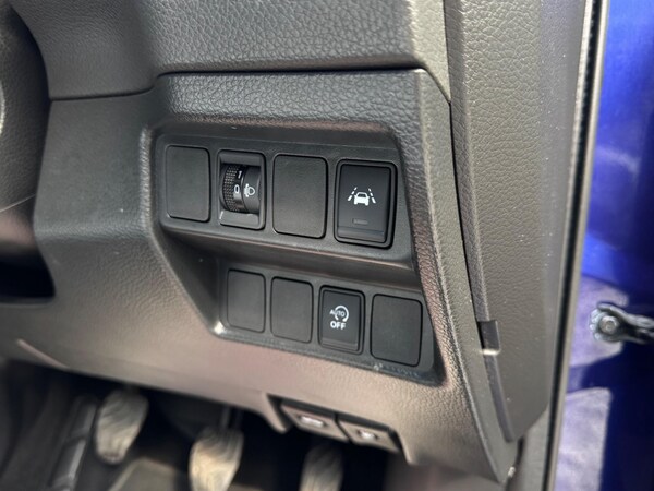 Used Nissan Qashqai 2017 for sale - 75059382: Photo 65