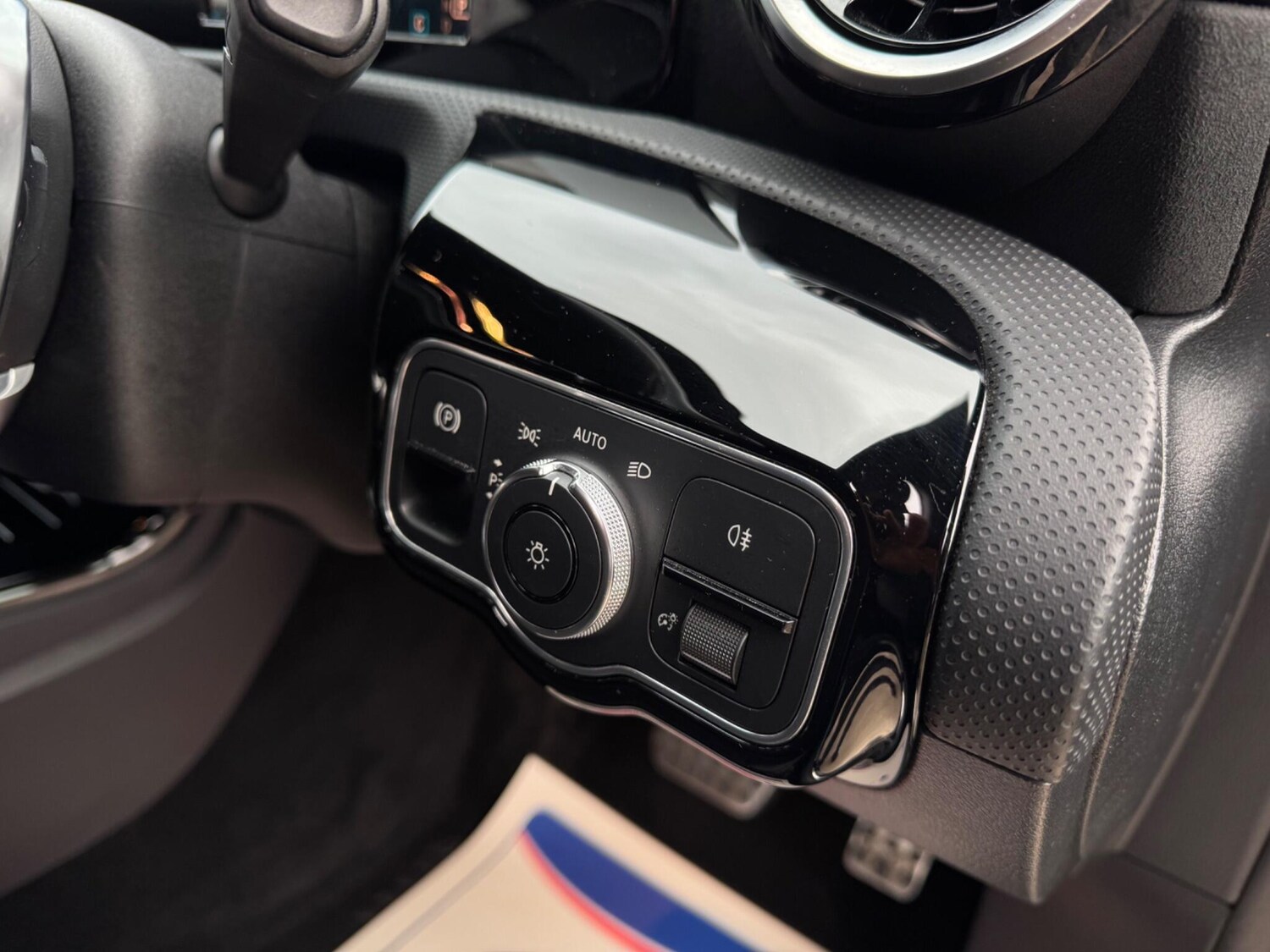 Used Mercedes-Benz A-Class for sale - 77412318: Photo 73