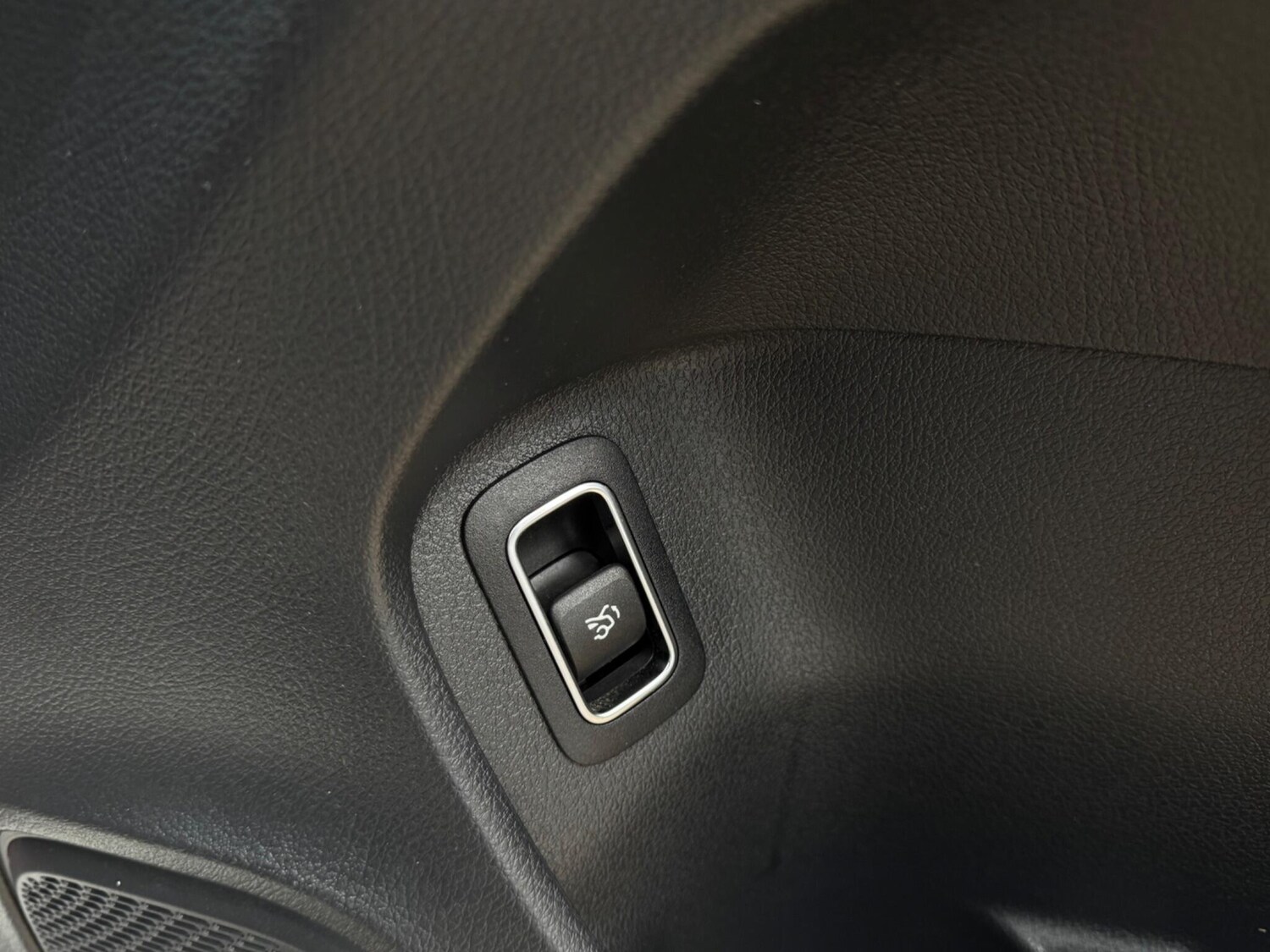 Used Mercedes-Benz A-Class for sale - 77412318: Photo 76