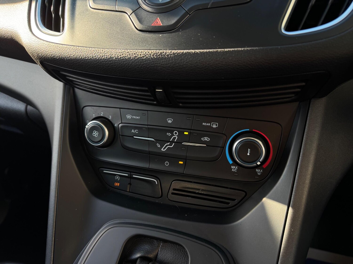 Used Ford Grand C-Max 2019 for sale - 76399179: Photo 25