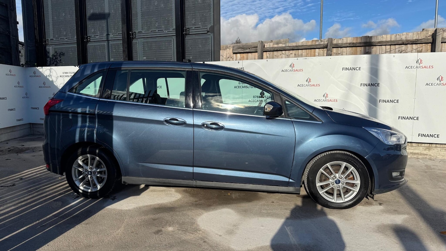 Used Ford Grand C-Max 2019 for sale - 76399179: Photo 9