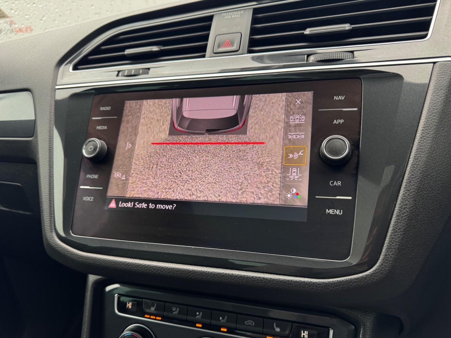 Used Volkswagen Tiguan 2020 for sale - 76987691: Photo 41