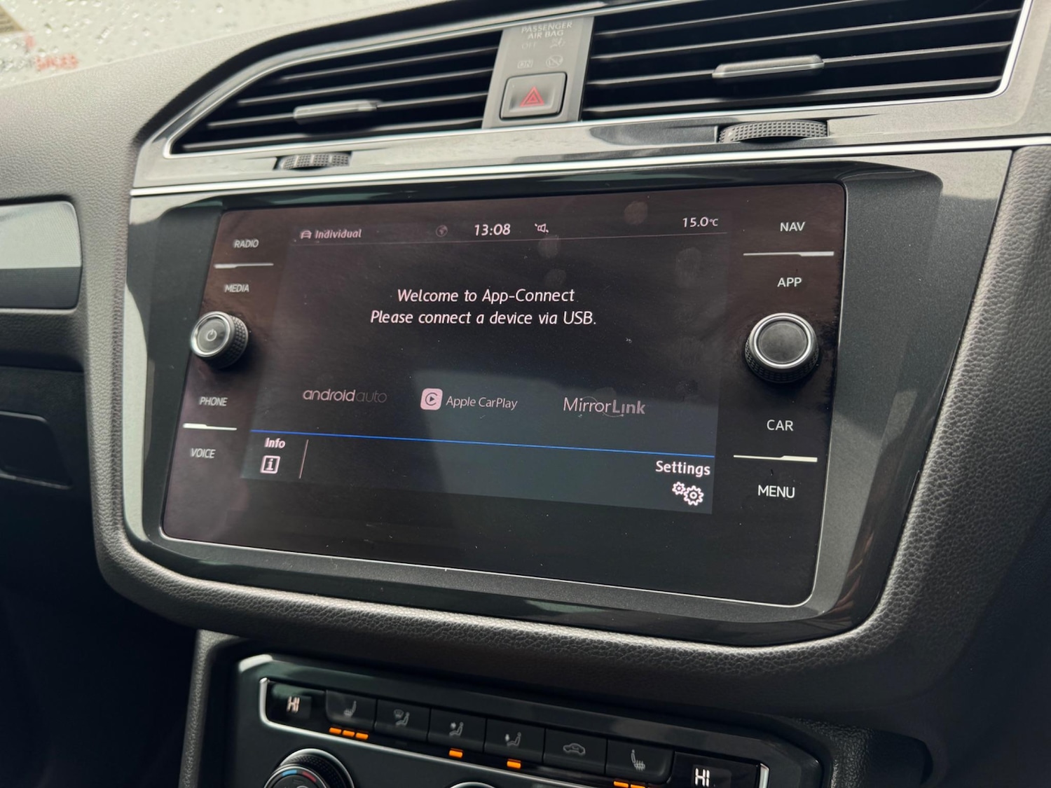 Used Volkswagen Tiguan 2020 for sale - 76987691: Photo 45