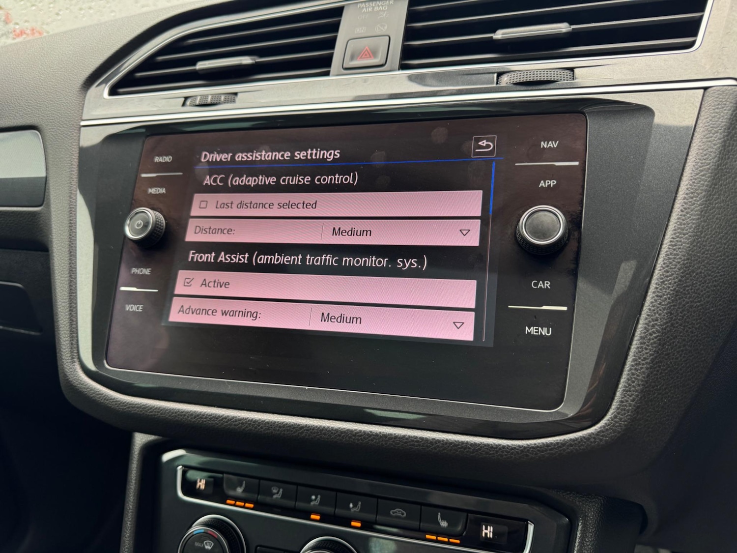 Used Volkswagen Tiguan 2020 for sale - 76987691: Photo 52