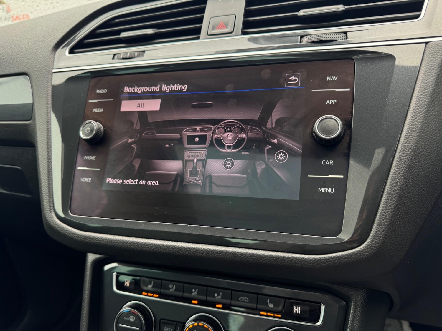 Used Volkswagen Tiguan 2020 for sale - 76987691: Photo 54