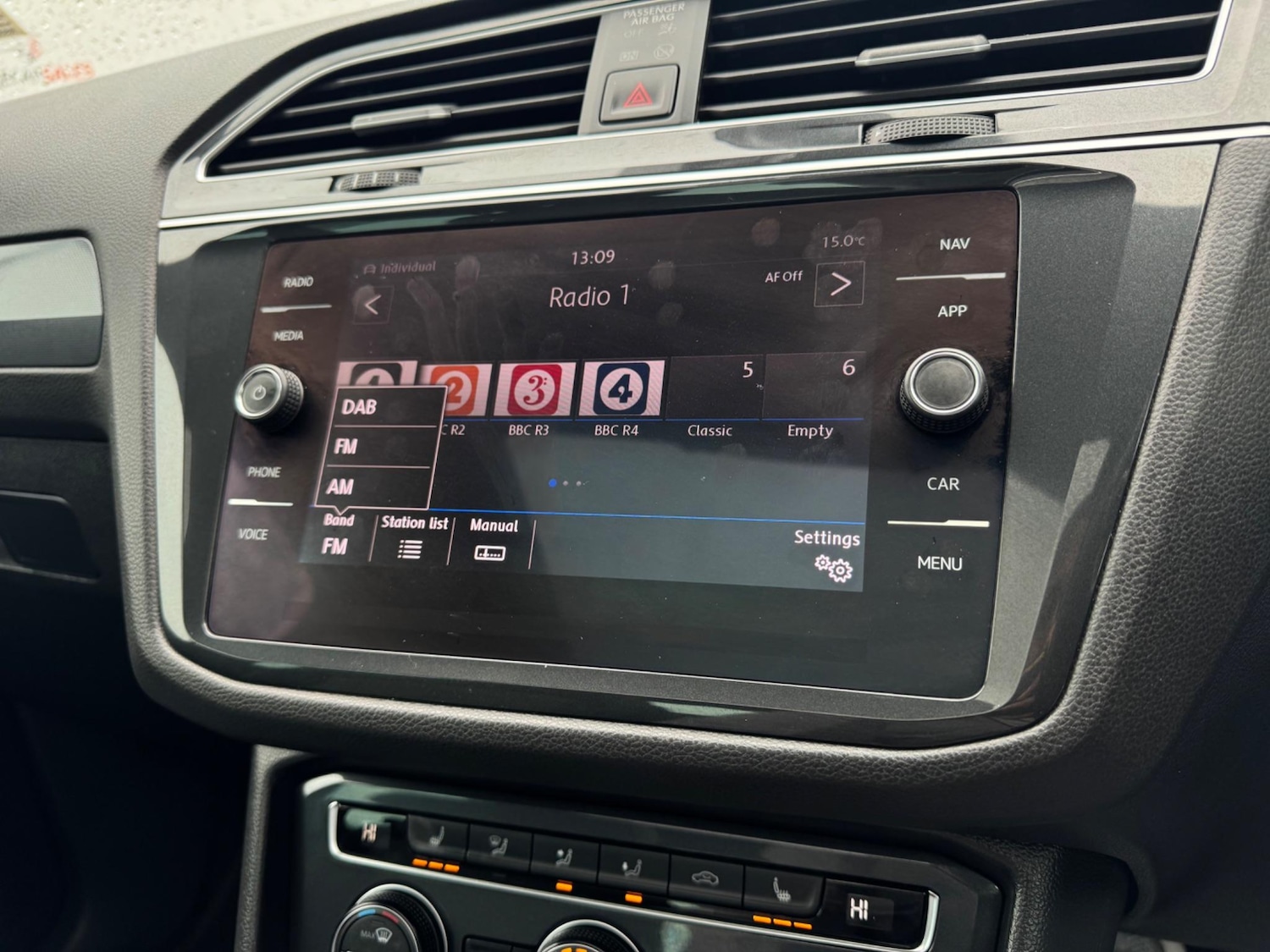 Used Volkswagen Tiguan 2020 for sale - 76987691: Photo 62