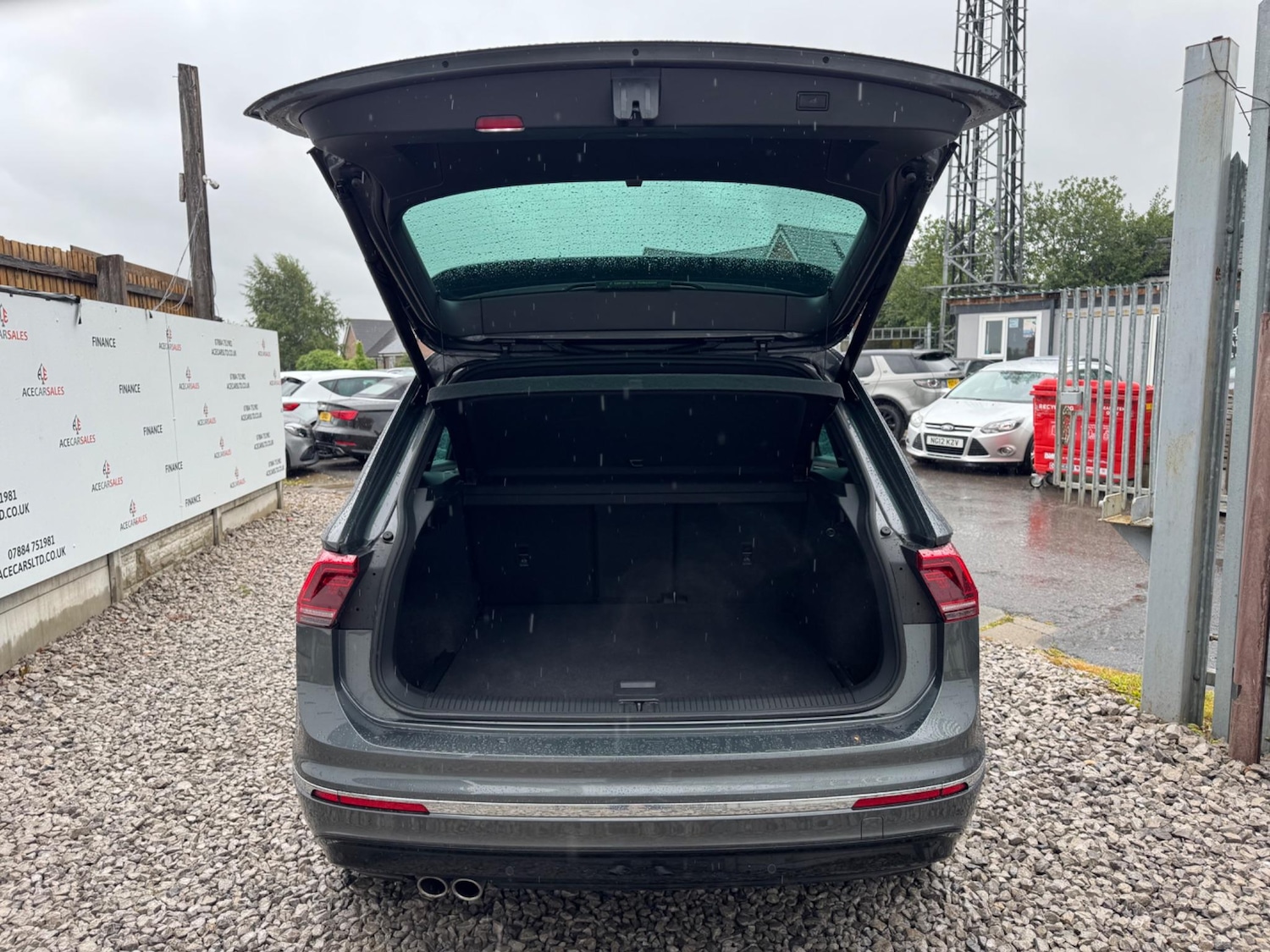 Used Volkswagen Tiguan 2020 for sale - 76987691: Photo 99