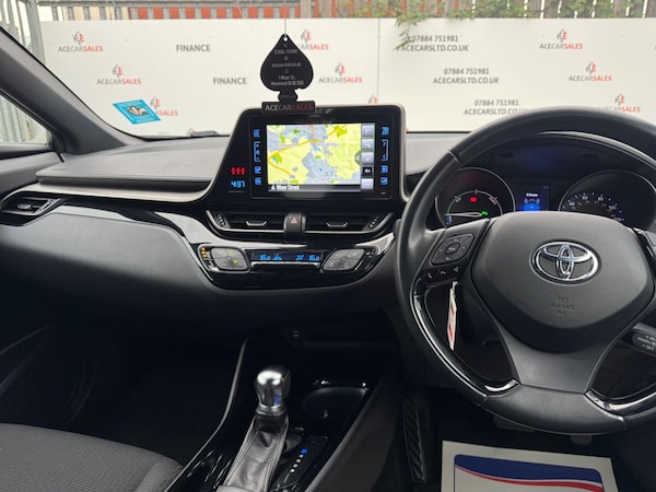 Used Toyota C-HR 2018 for sale - 76307485: Photo 22