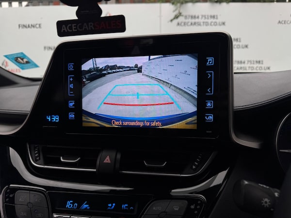 Used Toyota C-HR 2018 for sale - 76307485: Photo 37