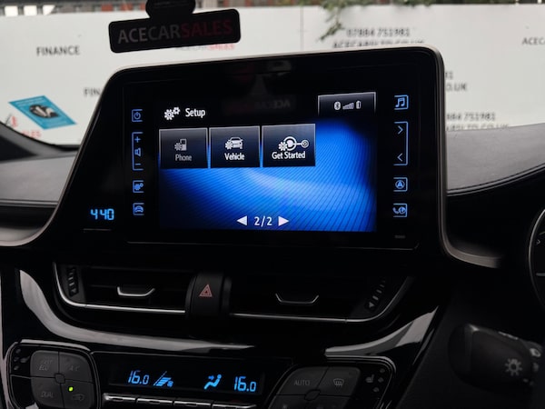 Used Toyota C-HR 2018 for sale - 76307485: Photo 41