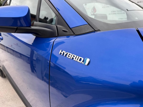 Used Toyota C-HR 2018 for sale - 76307485: Photo 65