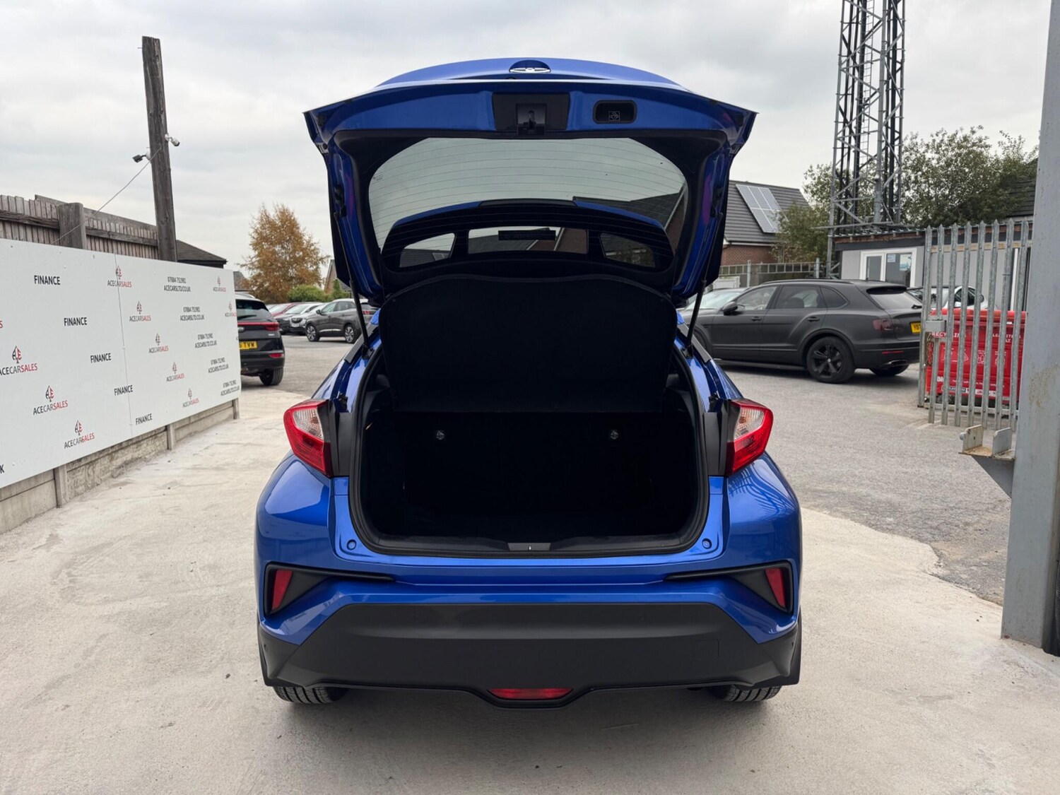 Used Toyota C-HR 2018 for sale - 76307485: Photo 71