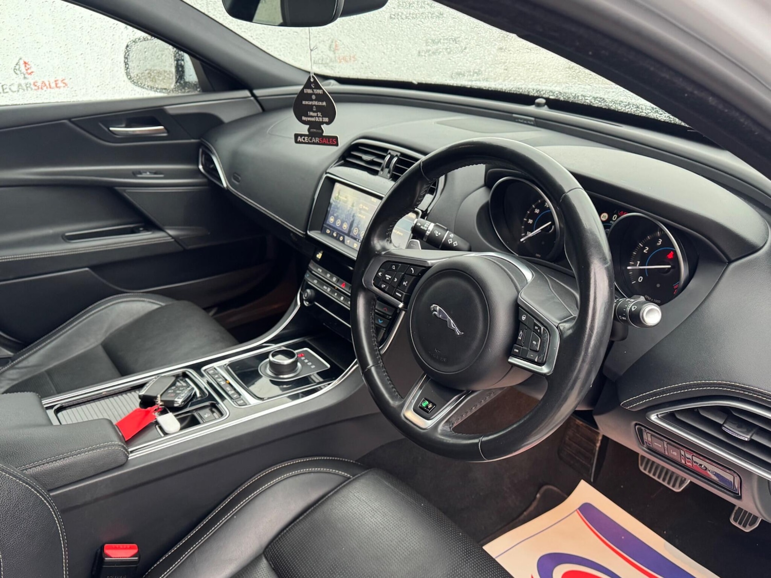 Used Jaguar XE 2018 for sale - 76964923: Photo 10