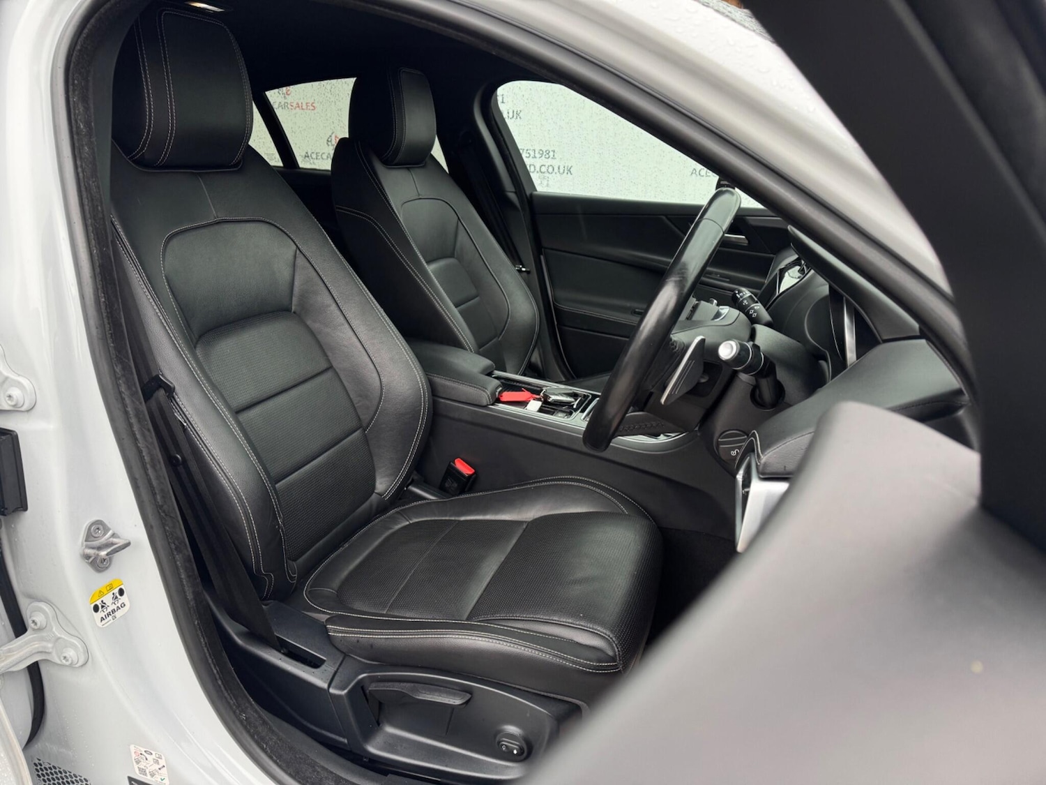 Used Jaguar XE 2018 for sale - 76964923: Photo 12