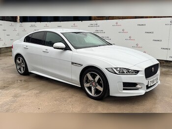 Used Jaguar XE 2018 for sale - 76964923: Photo