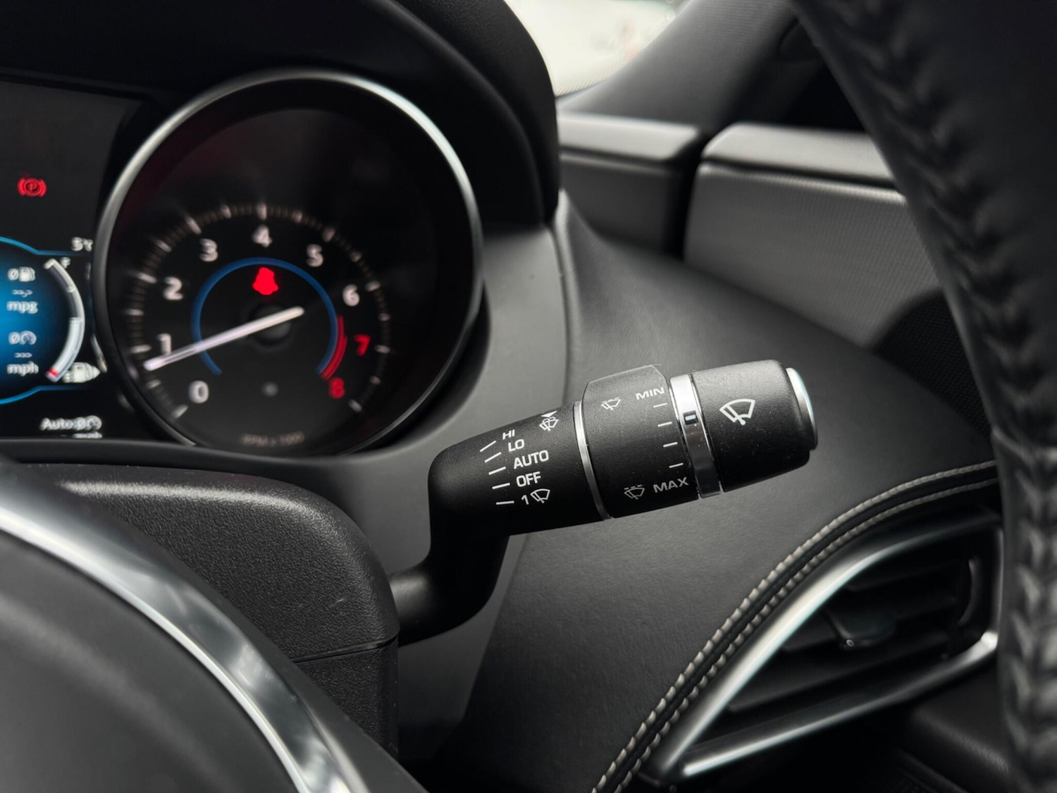 Used Jaguar XE 2018 for sale - 76964923: Photo 36