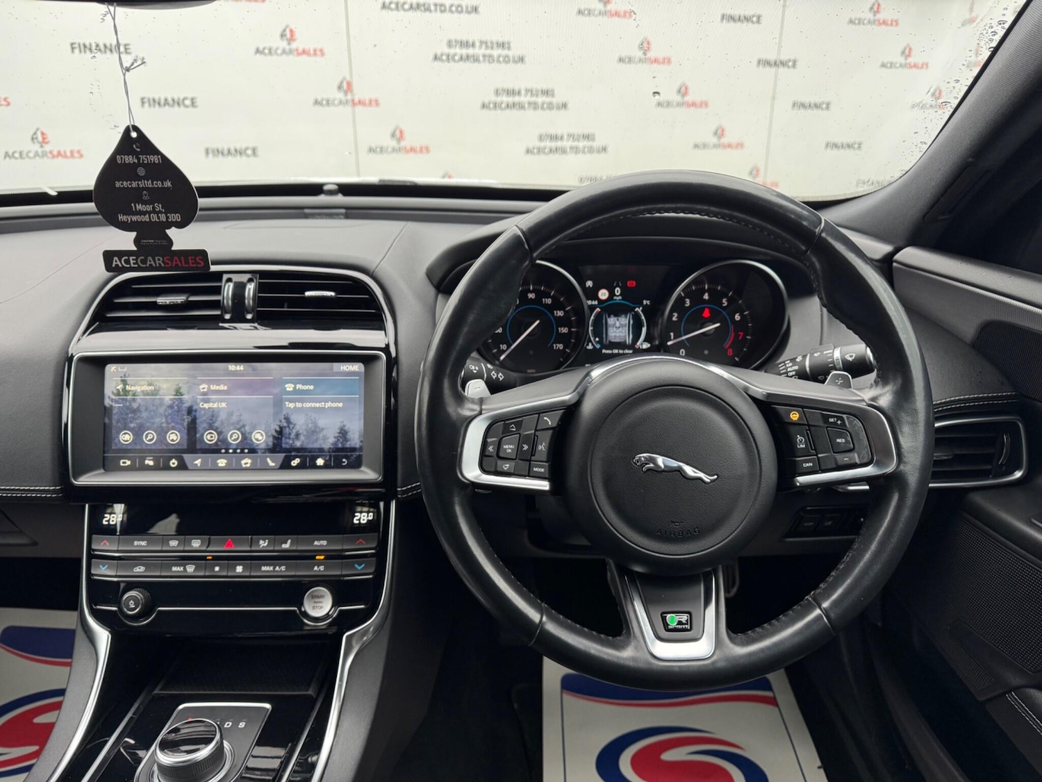 Used Jaguar XE 2018 for sale - 76964923: Photo 37