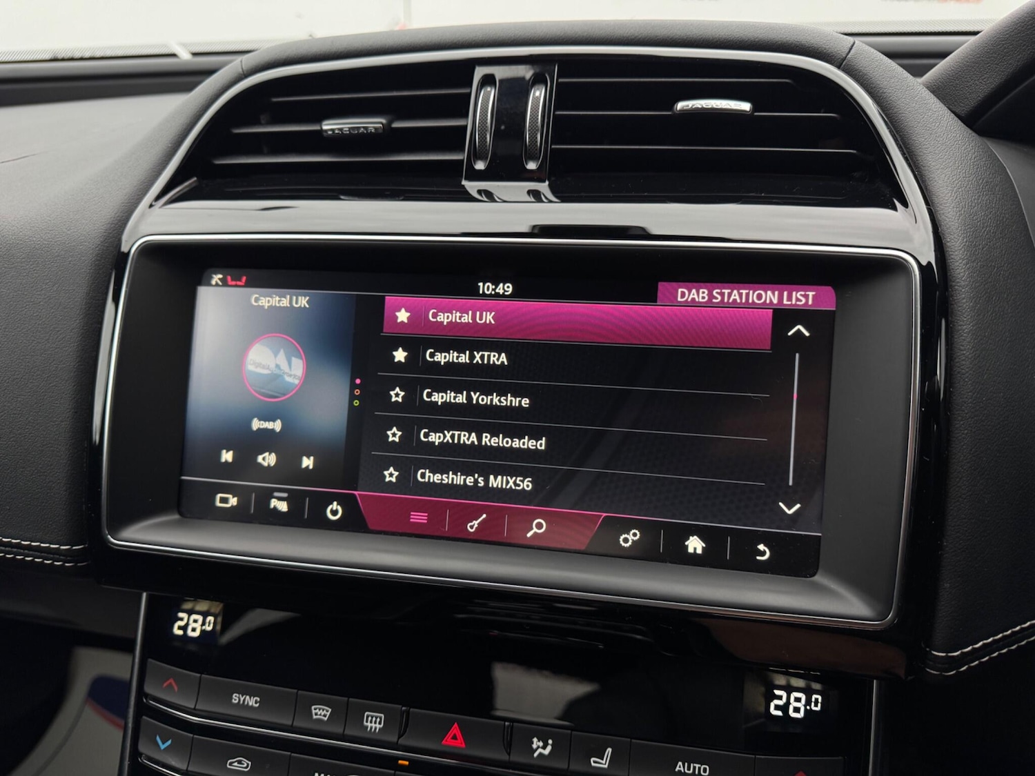 Used Jaguar XE 2018 for sale - 76964923: Photo 44