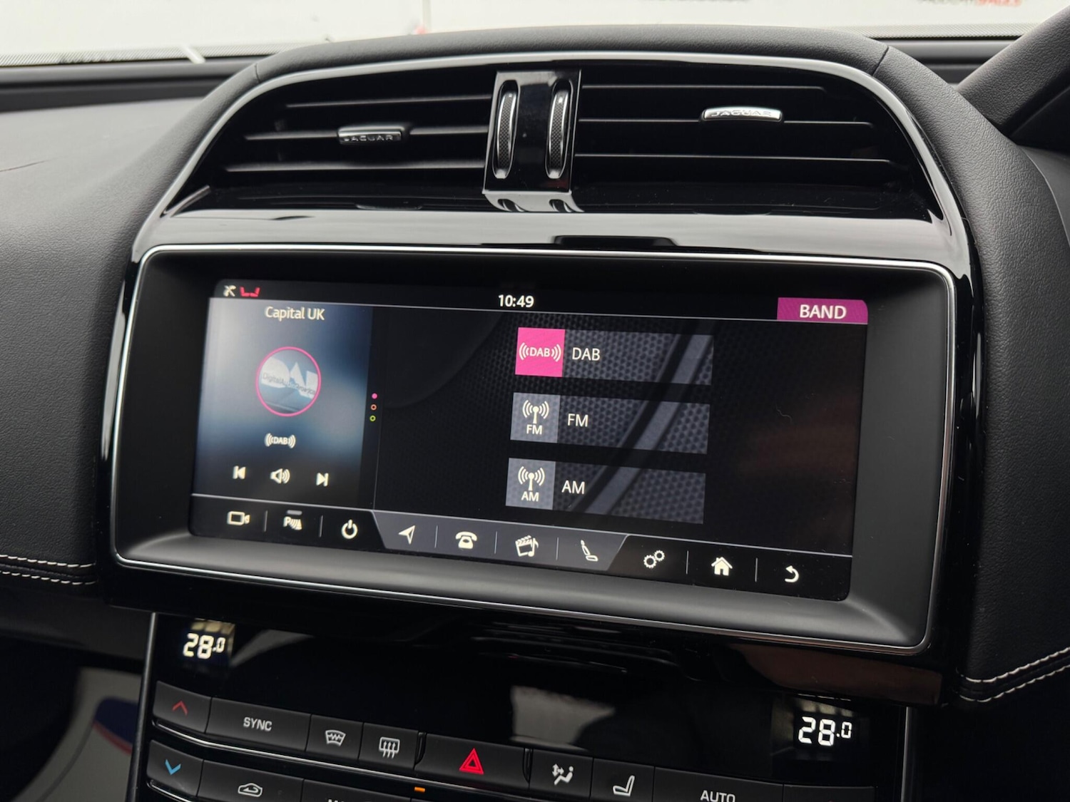 Used Jaguar XE 2018 for sale - 76964923: Photo 45