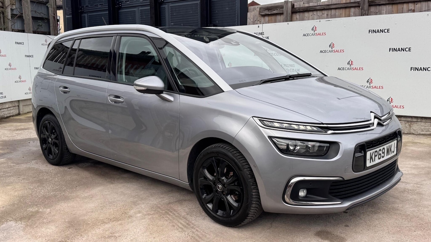 Used Citroen Grand C4 Picasso 2019 for sale - 77784312: Photo 2