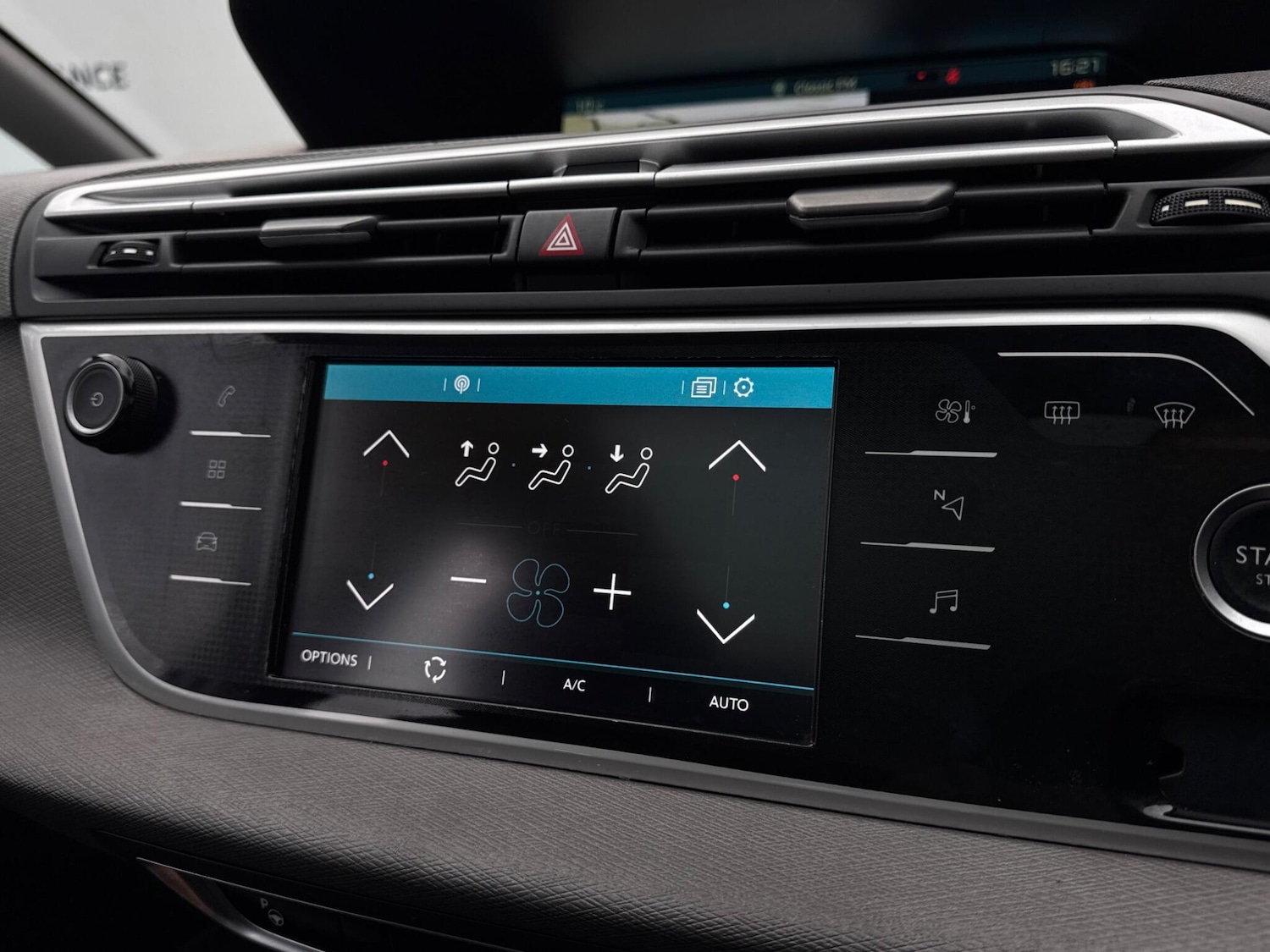 Used Citroen Grand C4 Picasso 2019 for sale - 77784312: Photo 61