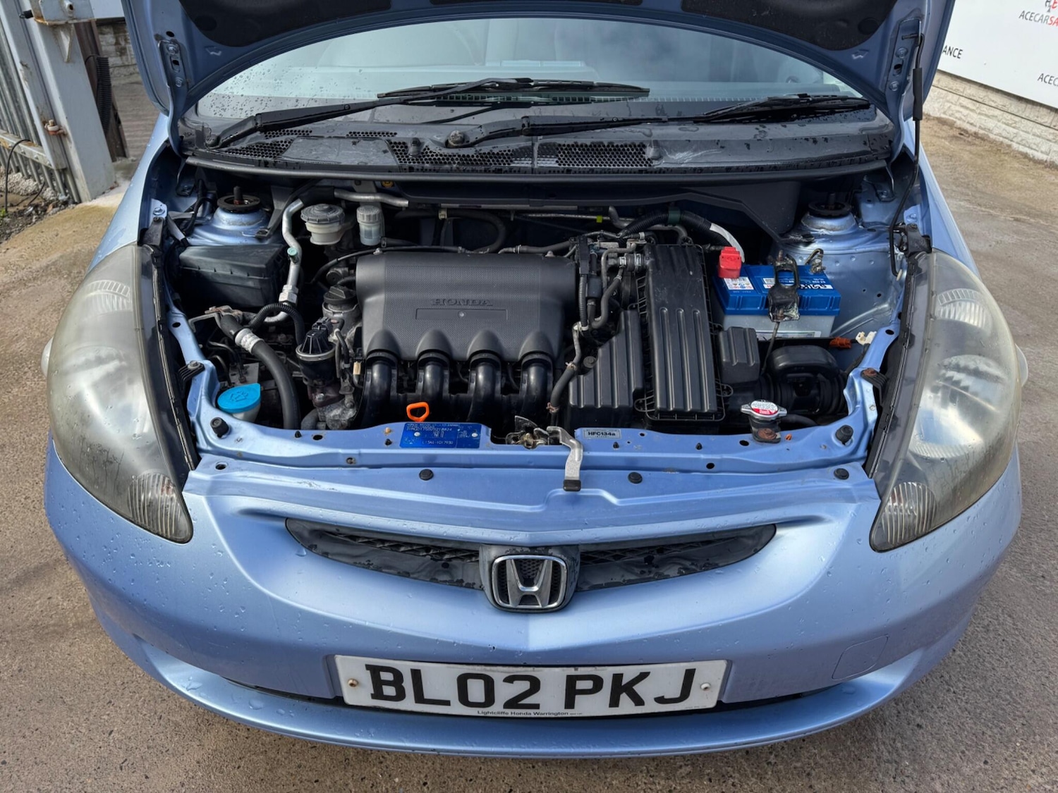 Used Honda Jazz 2002 for sale - 77882866: Photo 31