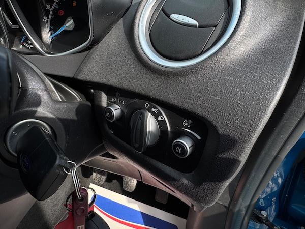 Used Ford Fiesta 2013 for sale - 74337200: Photo 34