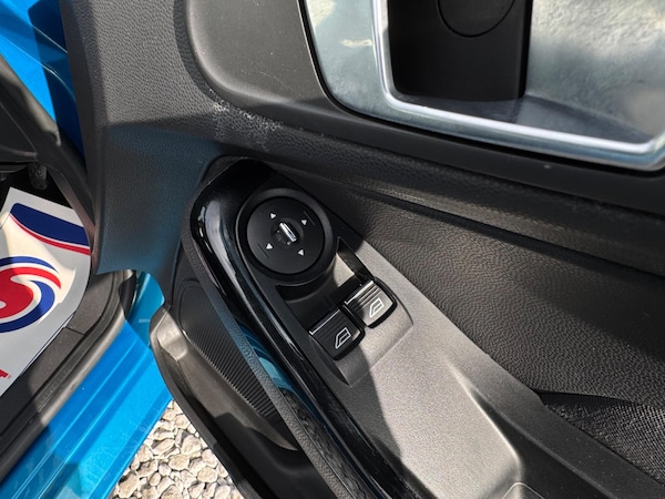 Used Ford Fiesta 2013 for sale - 74337200: Photo 35