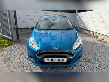 Used Ford Fiesta 2013 for sale - 74337200: Photo