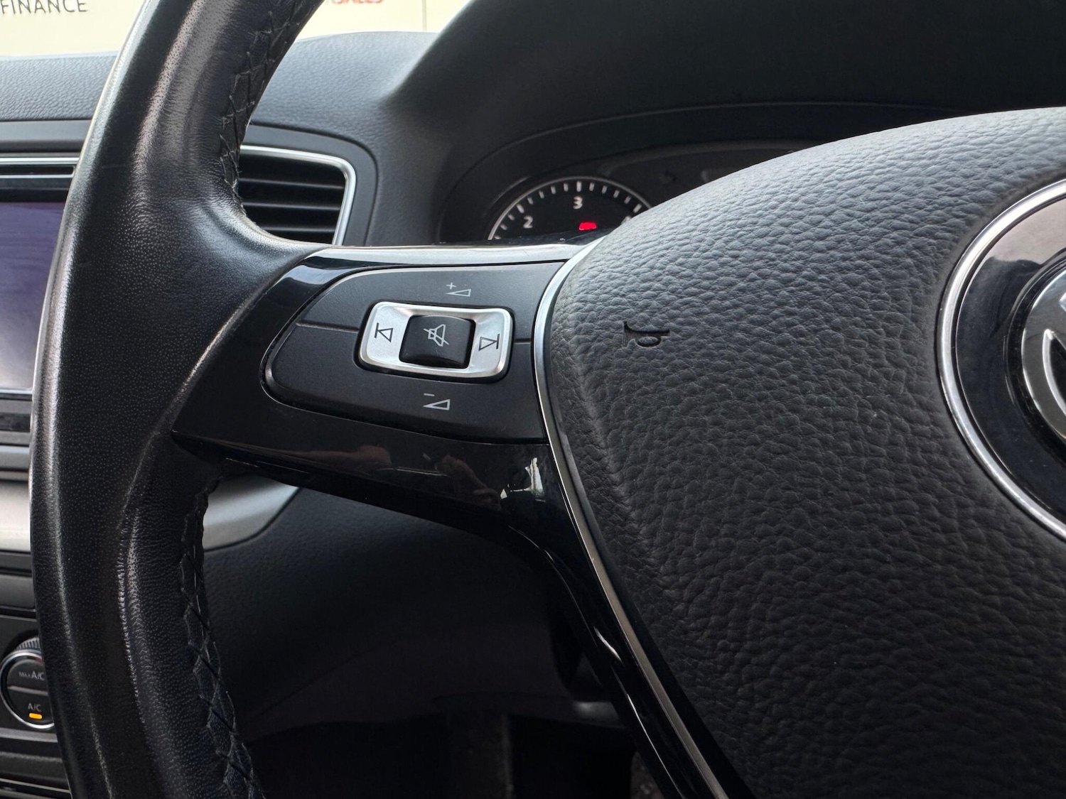 Used Volkswagen Sharan 2019 for sale - 76431840: Photo 29