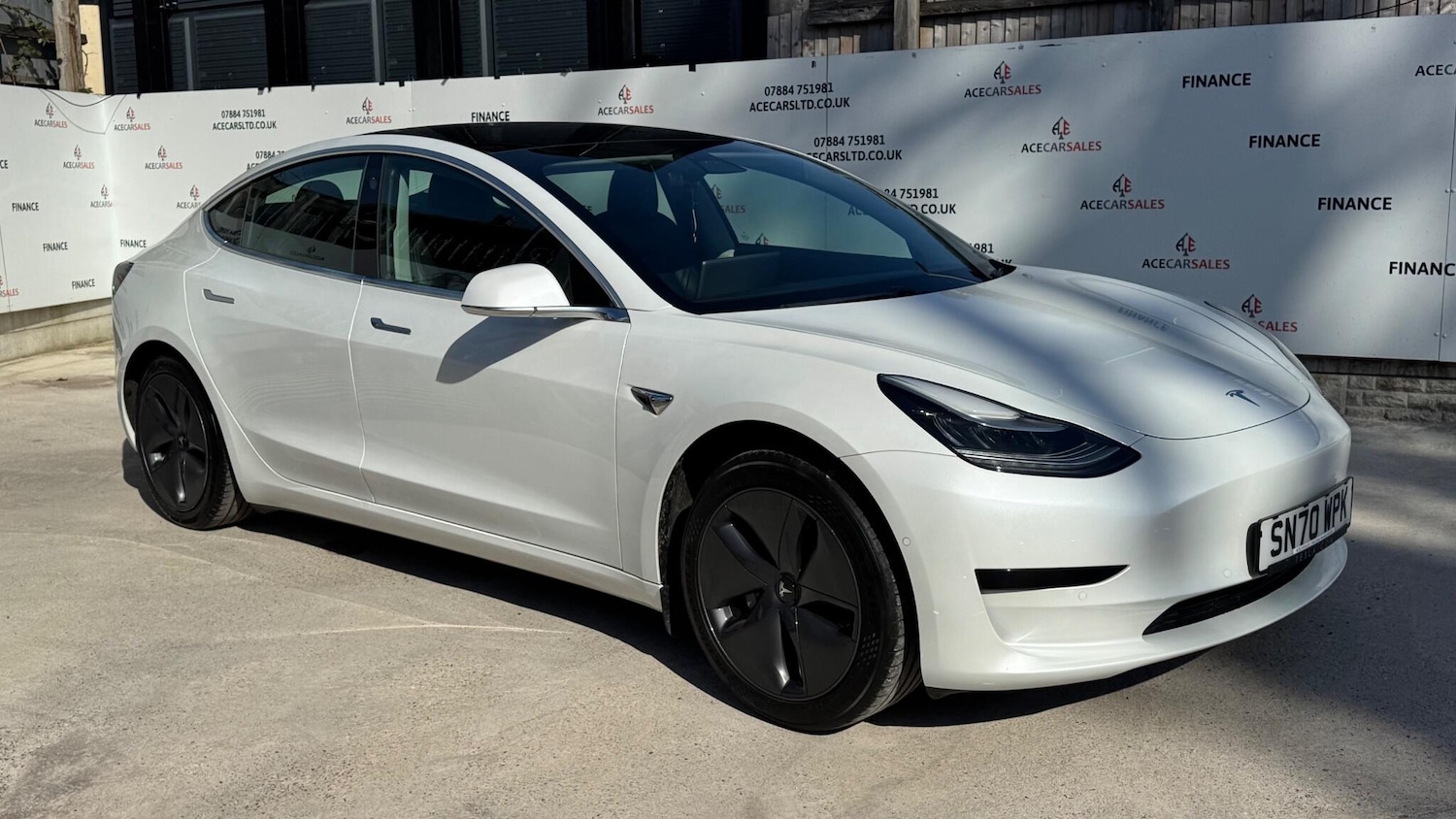 Used Tesla Model 3 2020 for sale - 77940088: Photo 2
