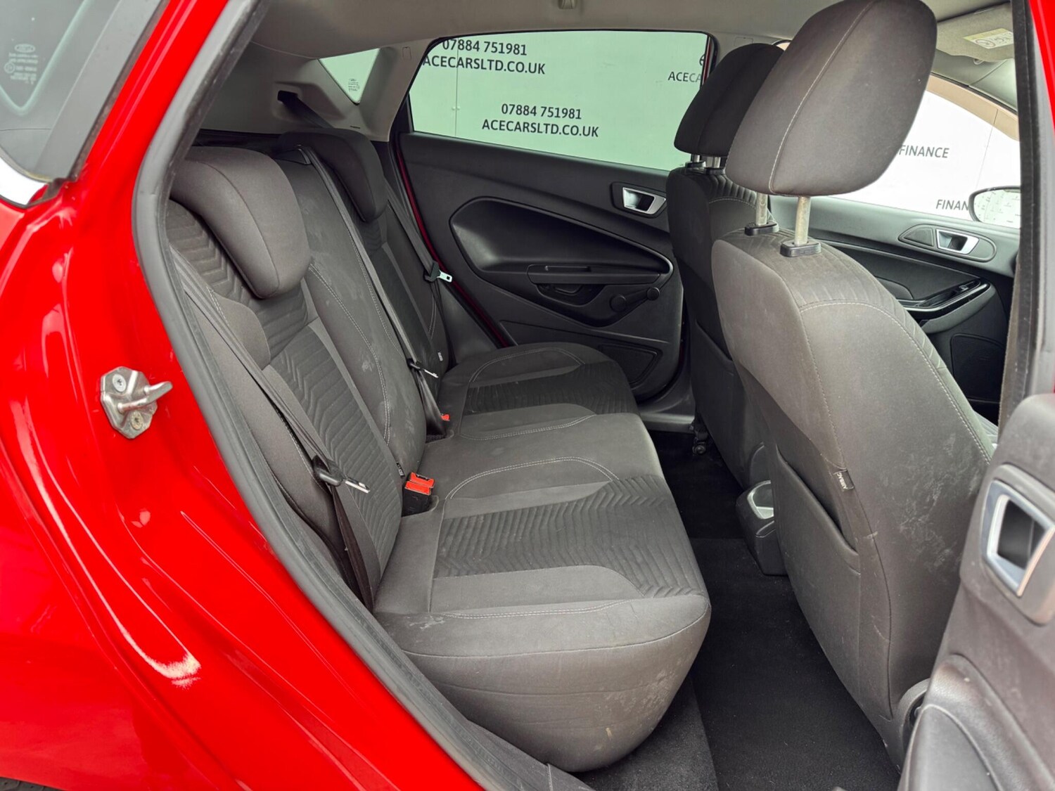 Used Ford Fiesta 2013 for sale - 76201154: Photo 14