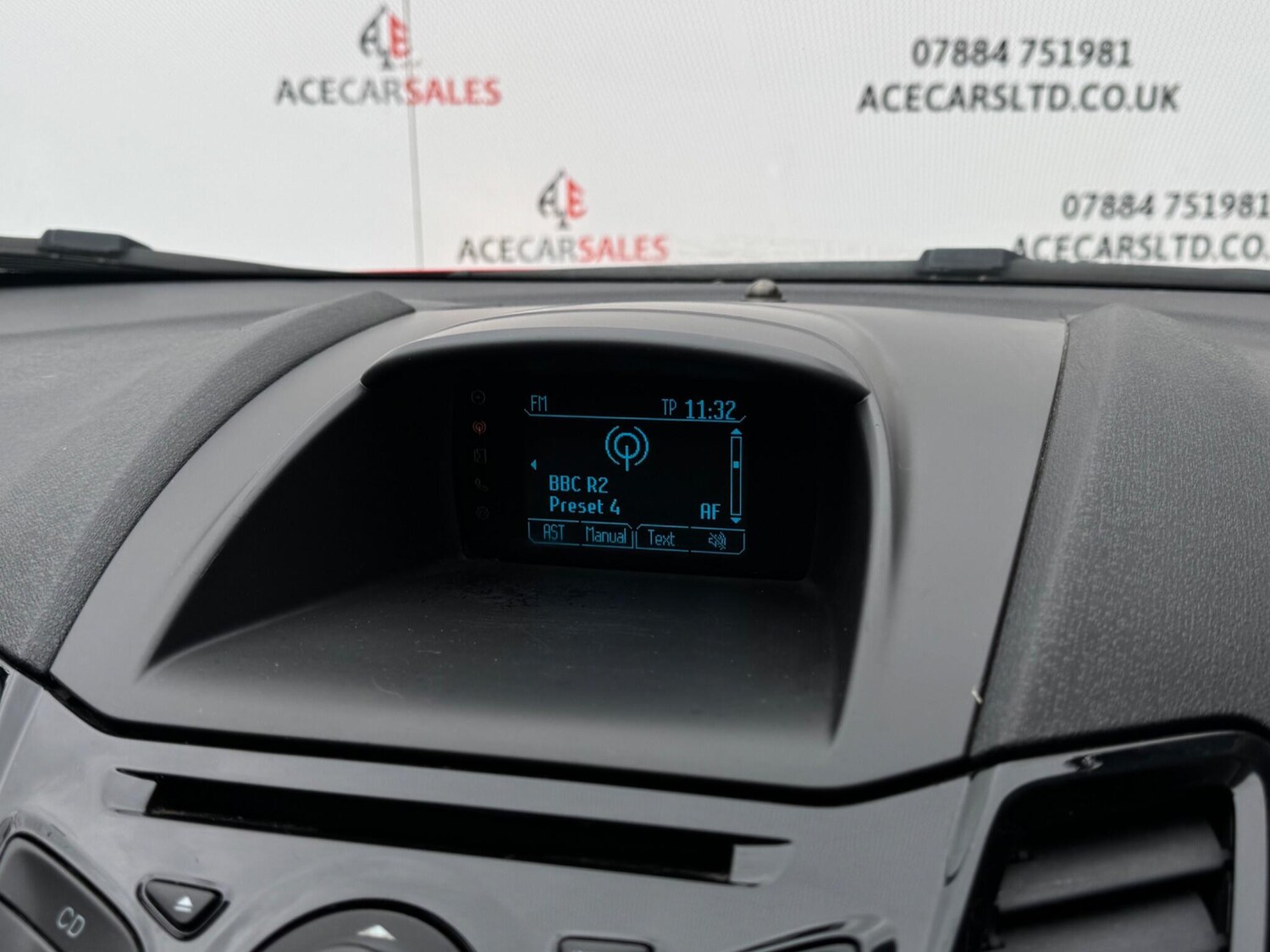 Used Ford Fiesta 2013 for sale - 76201154: Photo 20