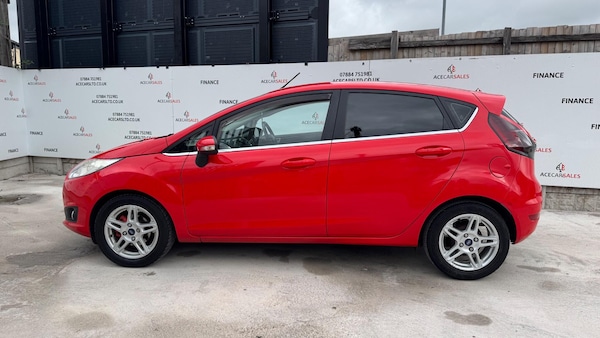 Used Ford Fiesta 2013 for sale - 76201154: Photo 5
