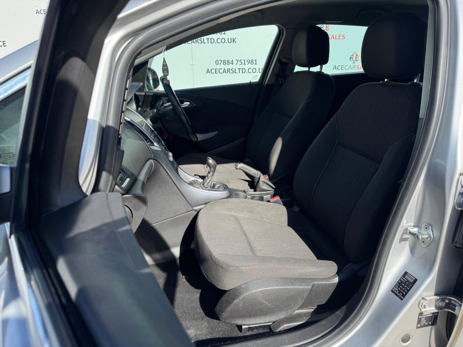 Used Vauxhall Astra 2013 for sale - 77940746: Photo 19