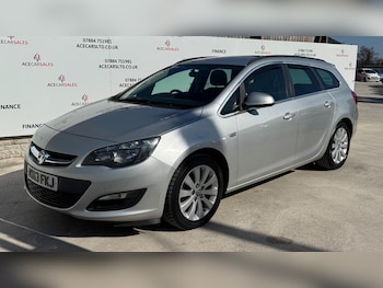 Used Vauxhall Astra 2013 for sale - 77940746: Photo