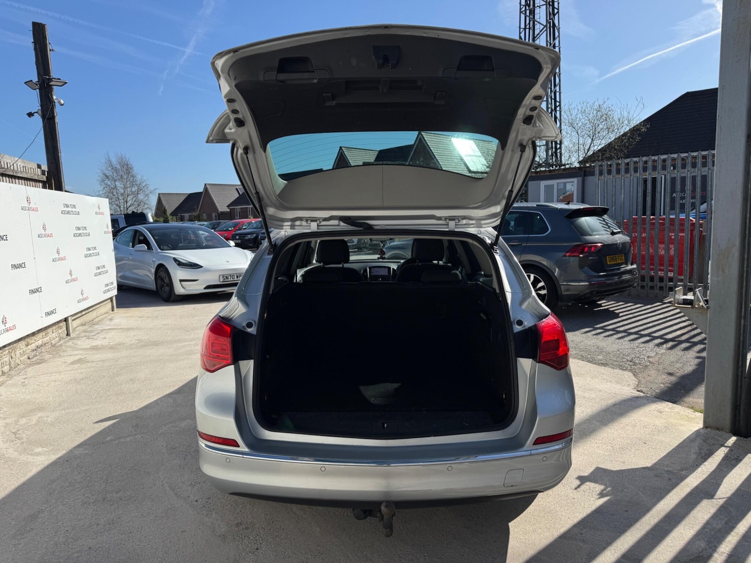 Used Vauxhall Astra 2013 for sale - 77940746: Photo 57