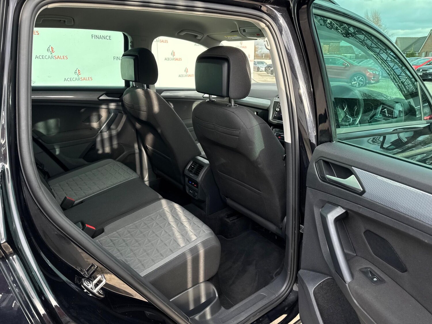 Used Volkswagen Tiguan 2020 for sale - 77838835: Photo 13