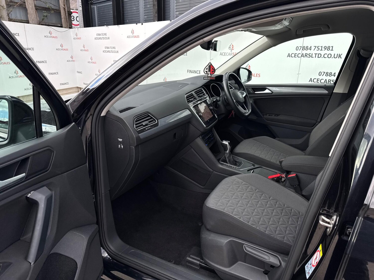 Used Volkswagen Tiguan 2020 for sale - 77838835: Photo 17