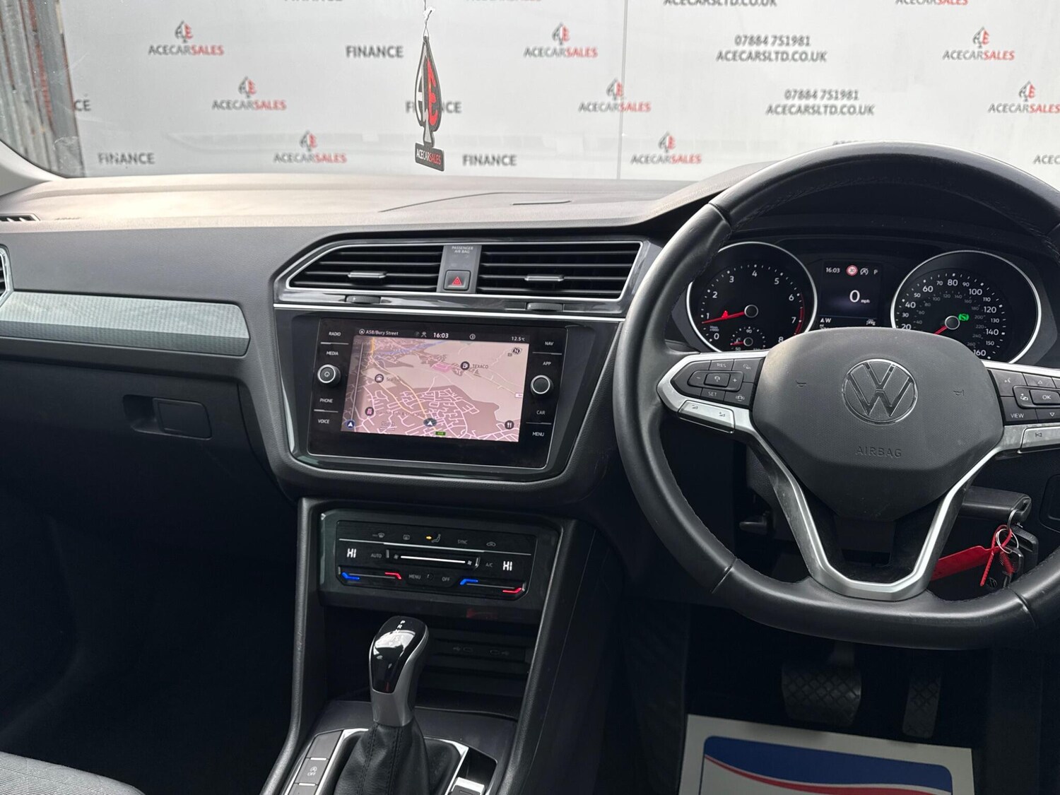 Used Volkswagen Tiguan 2020 for sale - 77838835: Photo 22