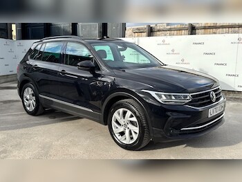 Used Volkswagen Tiguan 2020 for sale - 77838835: Photo
