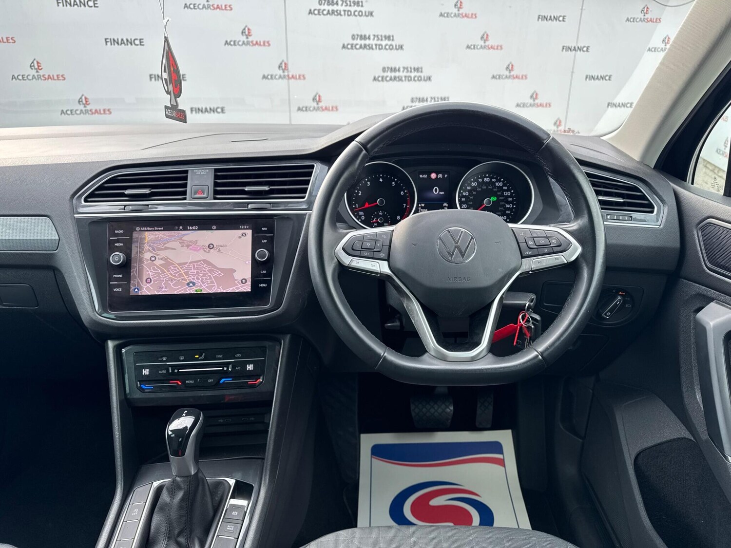 Used Volkswagen Tiguan 2020 for sale - 77838835: Photo 36