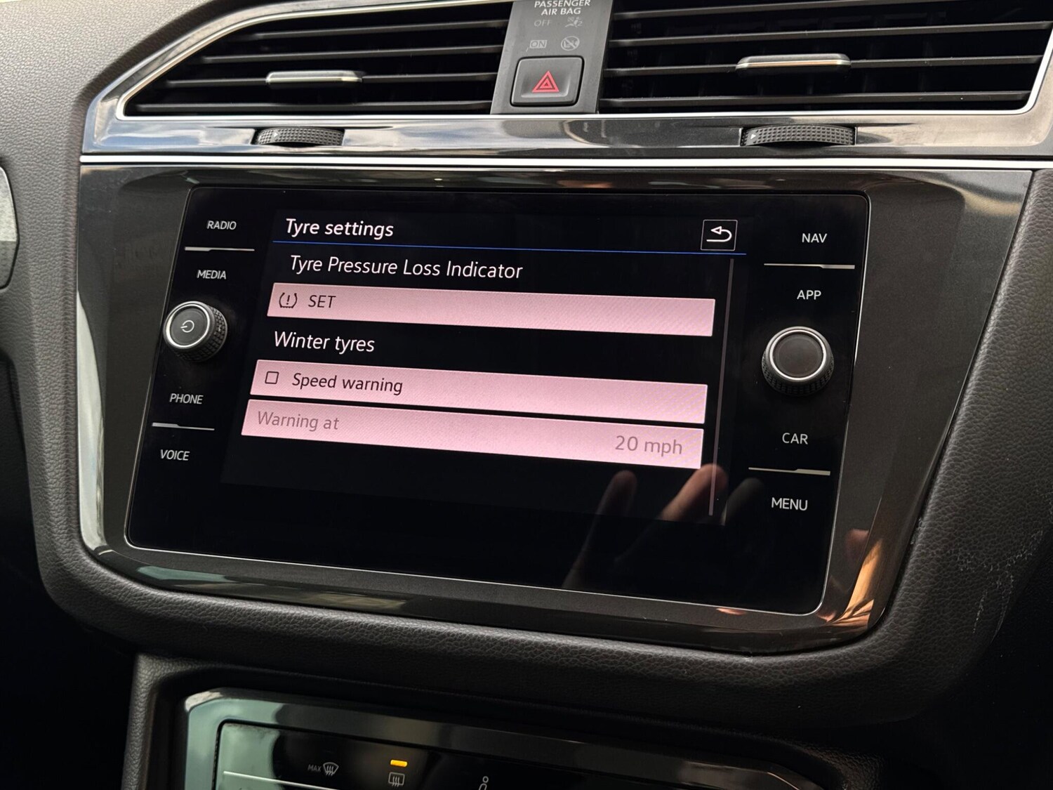 Used Volkswagen Tiguan 2020 for sale - 77838835: Photo 44